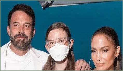 Why Ben Affleck's Daughter Masks Up